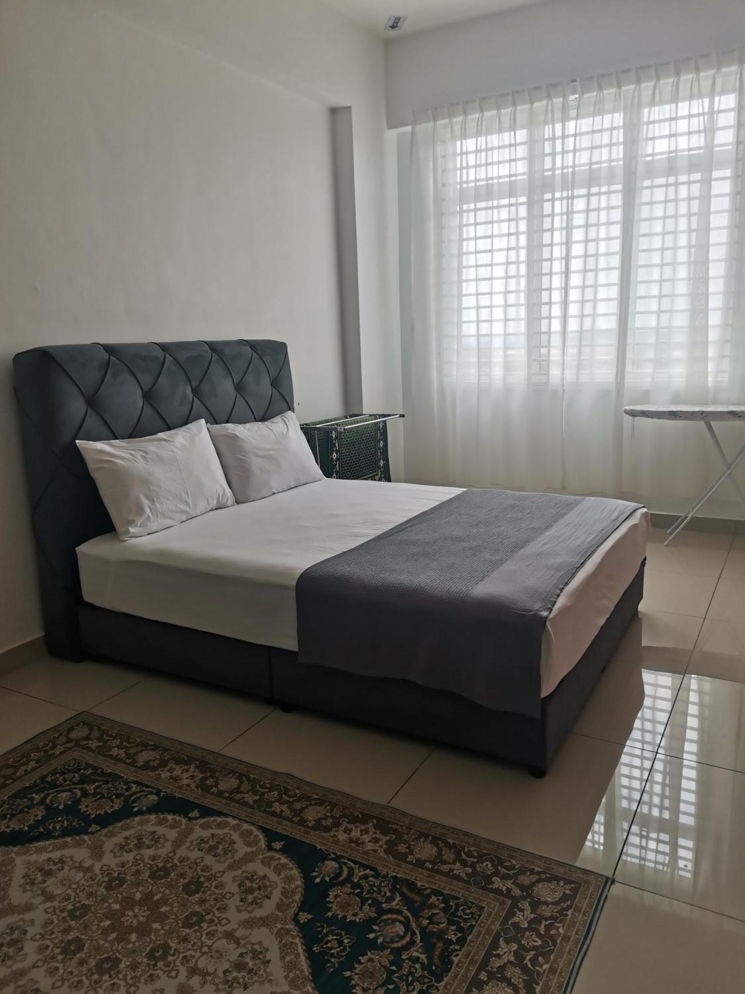 Ilsham Guest House @ Seroja Hills Bbst Sepang Exterior foto